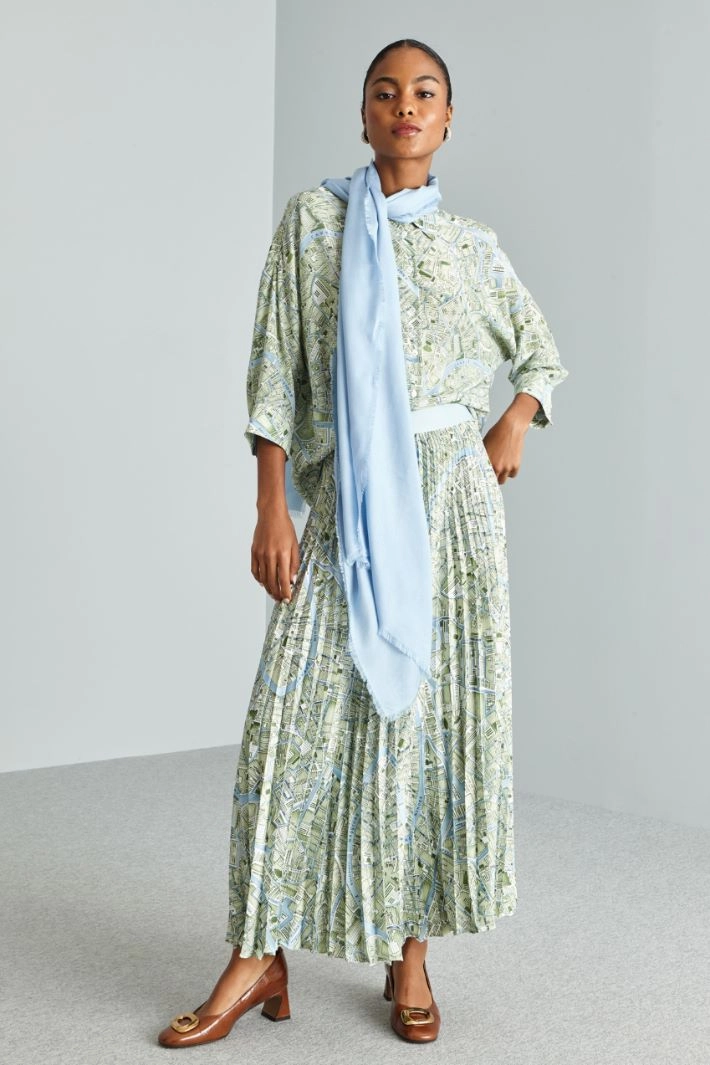 Natural fibre stole - LIGHT BLUE