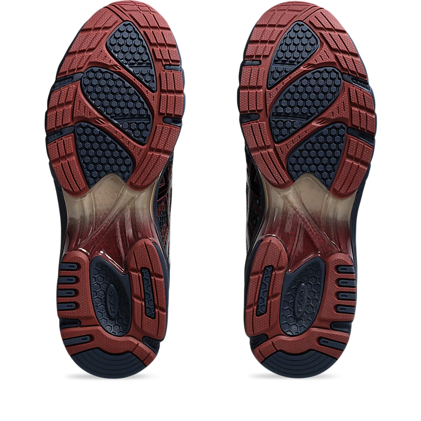 UB9-S GEL-DS TRAINER 14