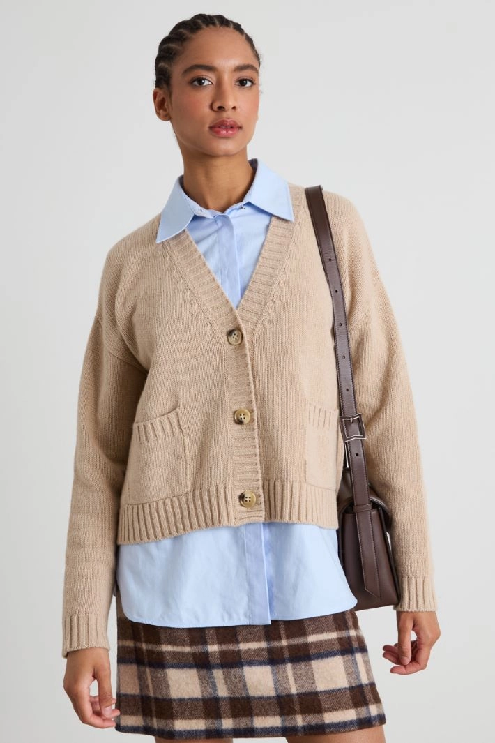 Cardigan with pockets - BEIGE