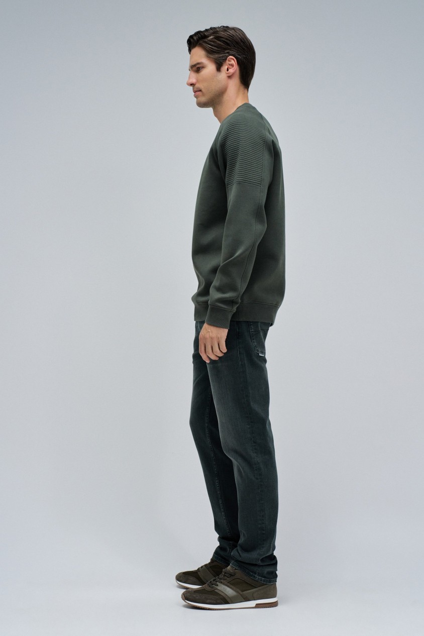 SWEATSHIRT WITH BRANDING