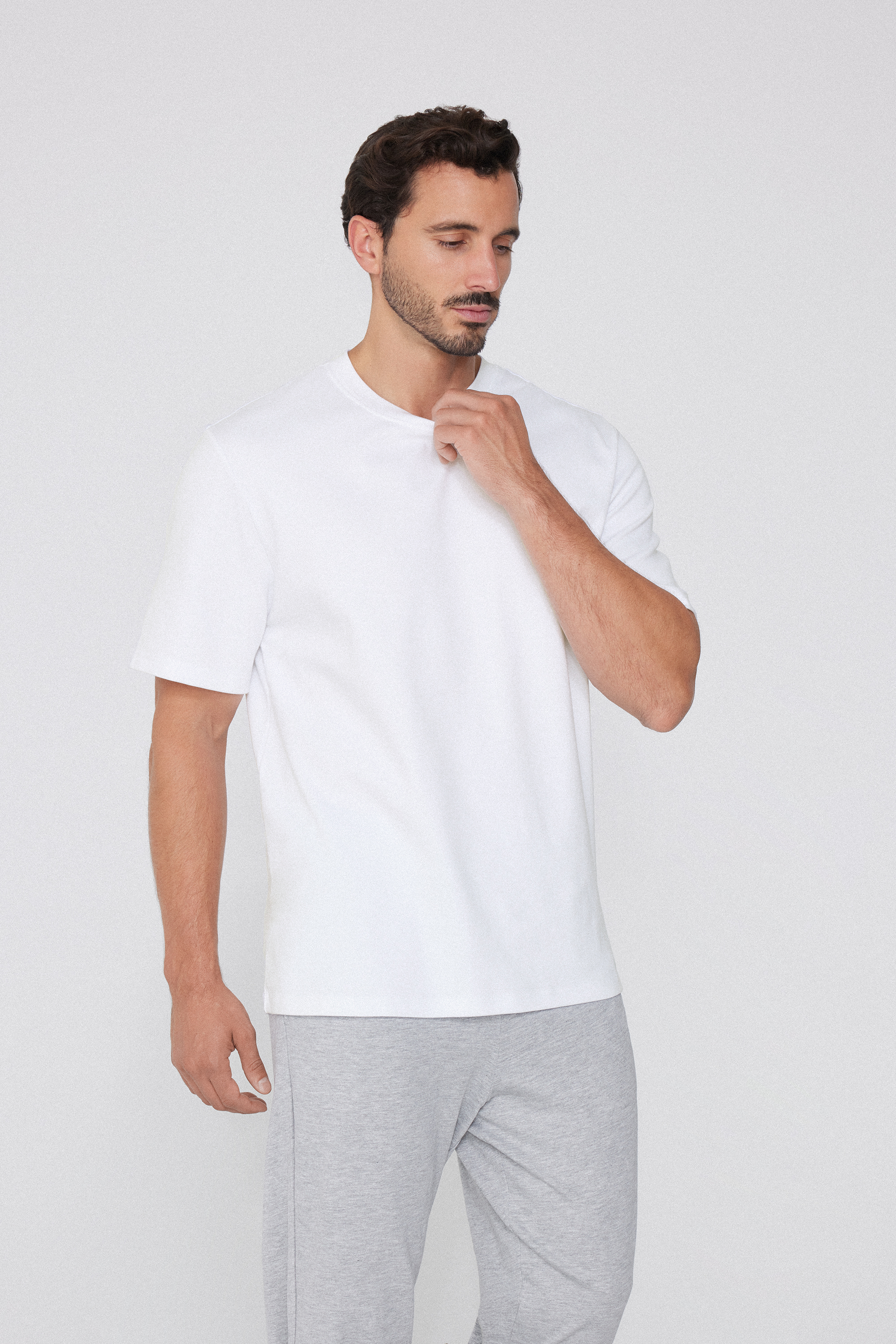 100% Heavy Cotton Round Neck T-Shirt