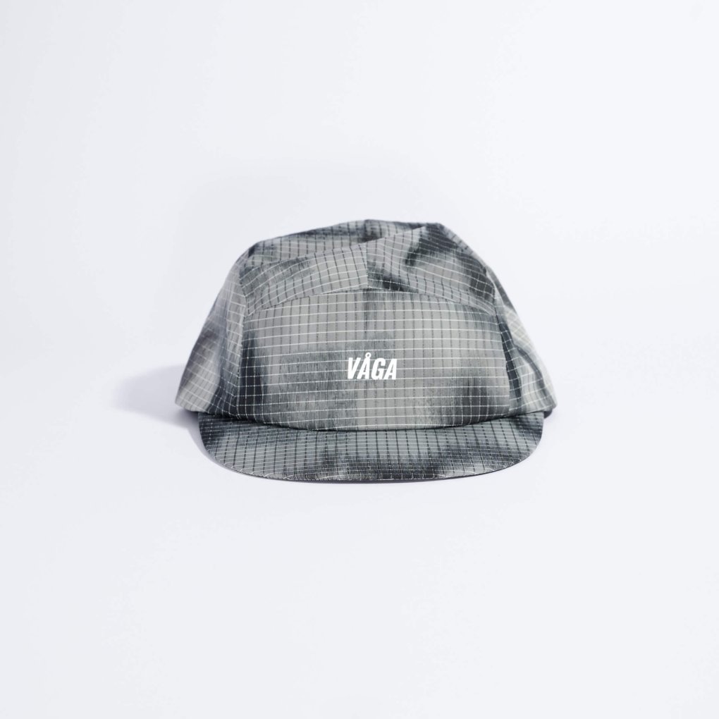 VÅGA Night Club 2.0 Running Cap - Black / Grey