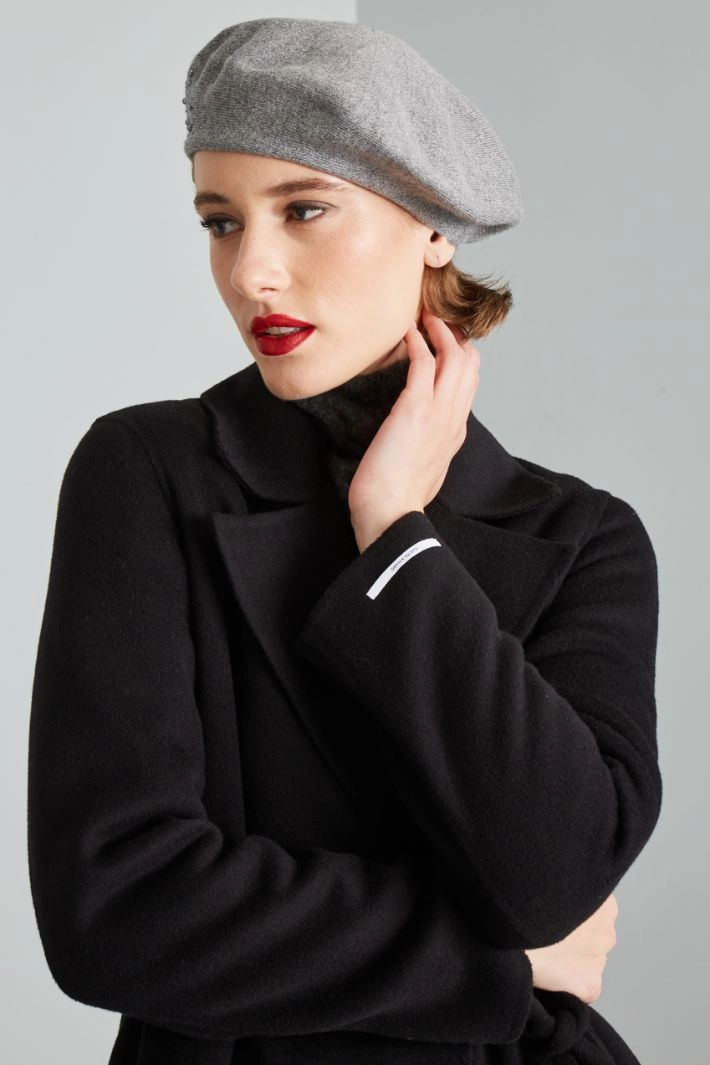 Beret with pearls and rhinestones - GREY