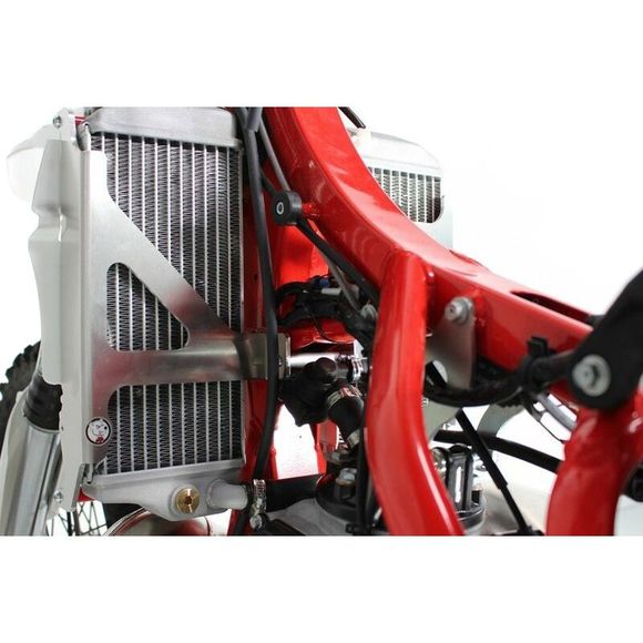 Axp radiator protection Ref: 61400054 / 1053149
