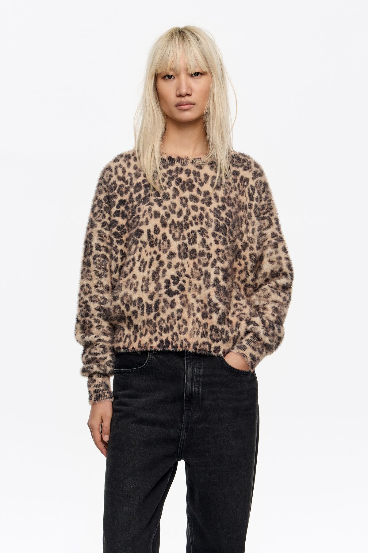 Beige Leopard fur balloon sweater