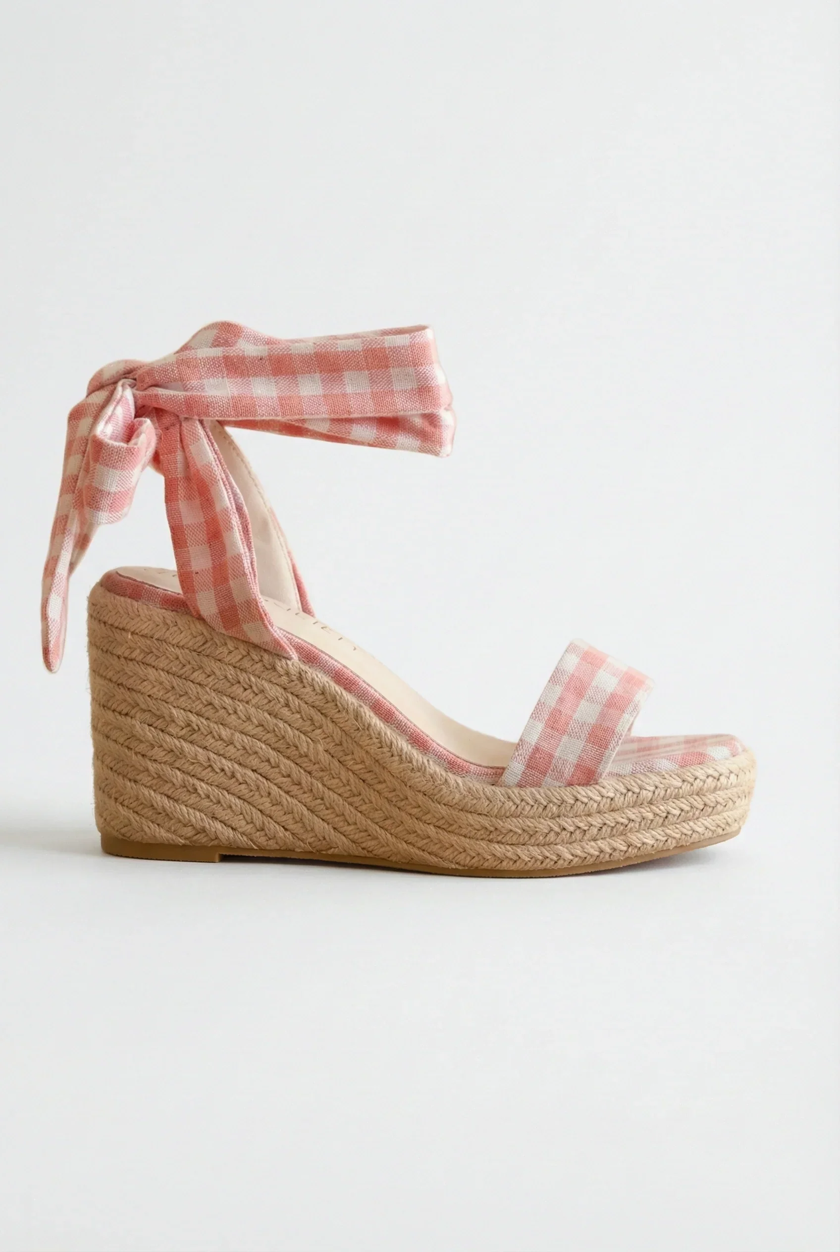 Café Terrace Wrap Wedges