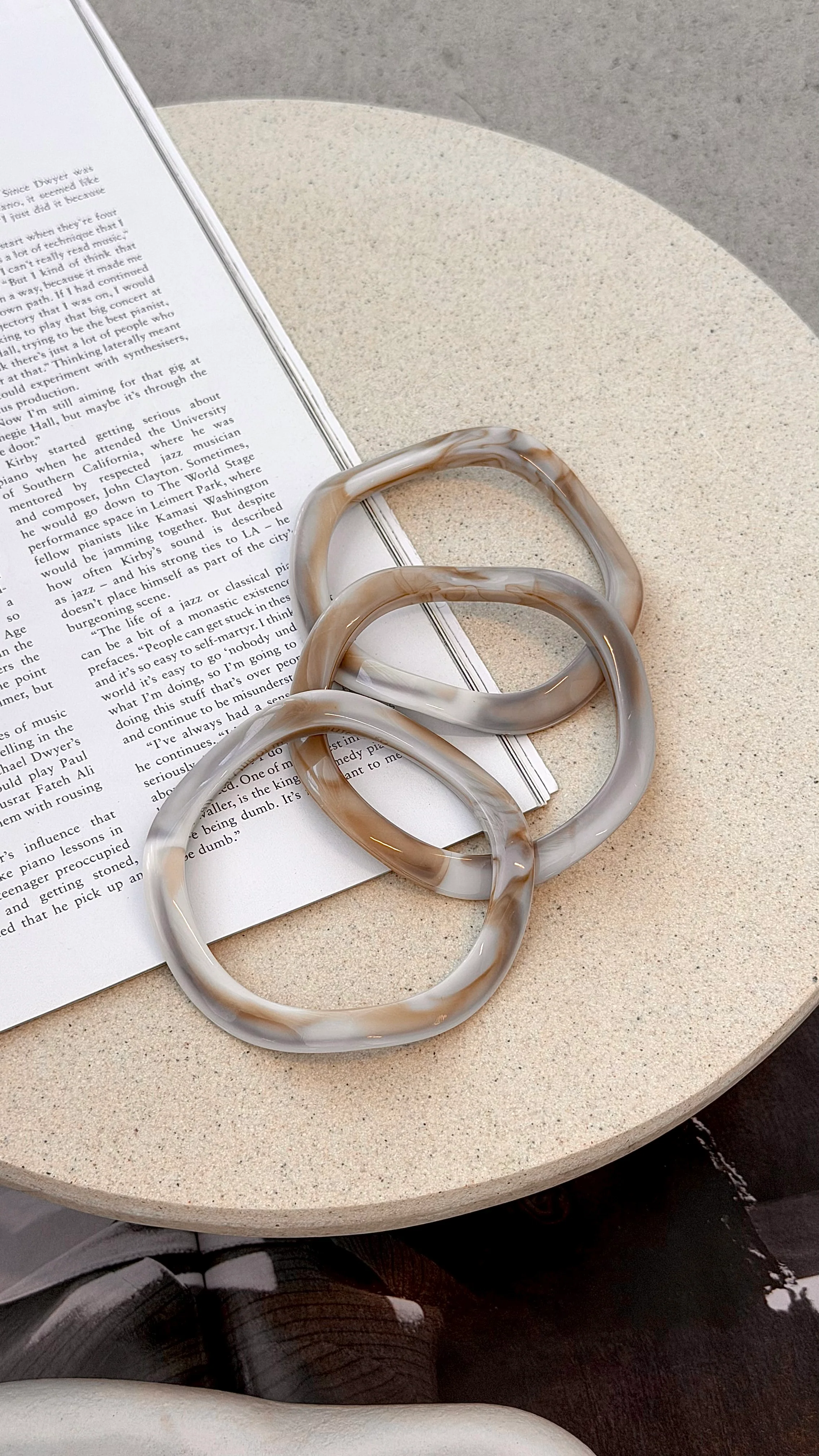 Farah Wave Bangle 3 Pack - Cream Marble