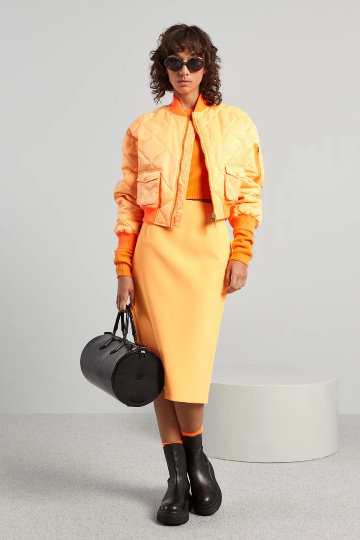 Short duchesse padded jacket - ORANGE