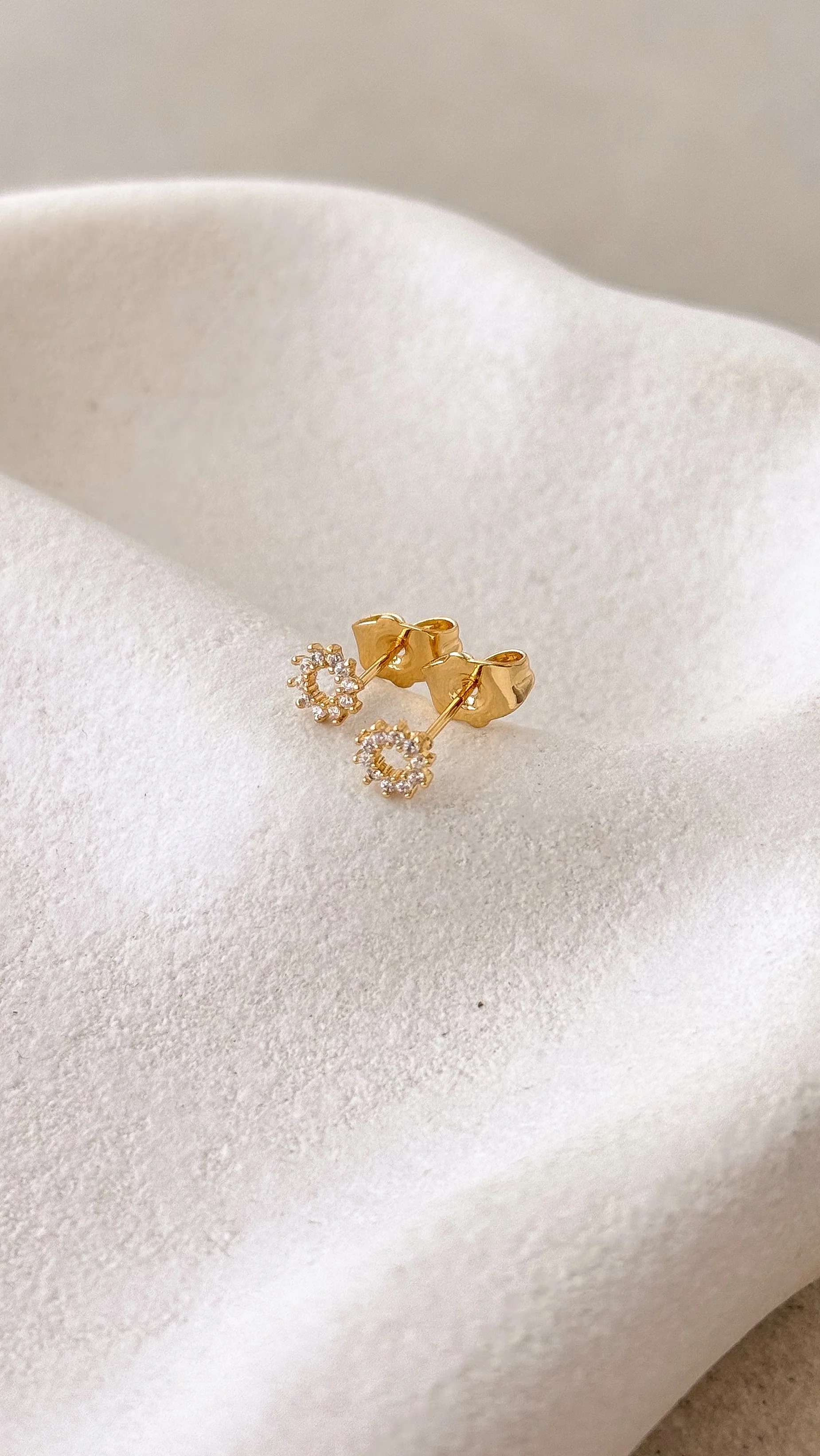 Sally Earrings - Gold