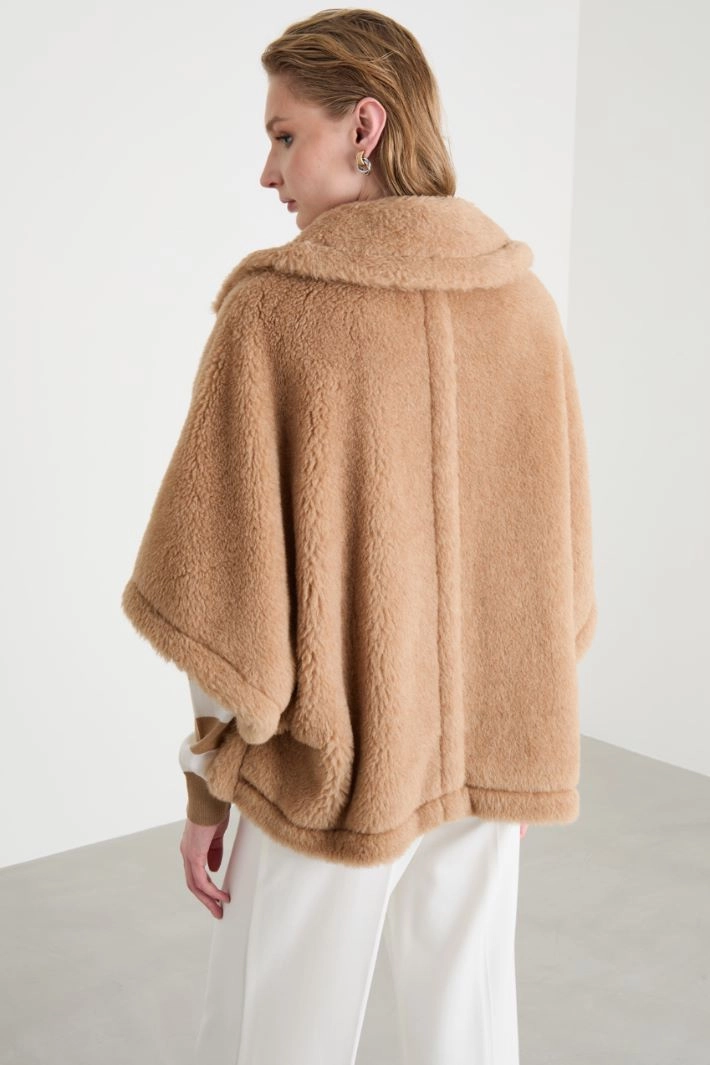 Alpaca and wool blend cape - CAMEL