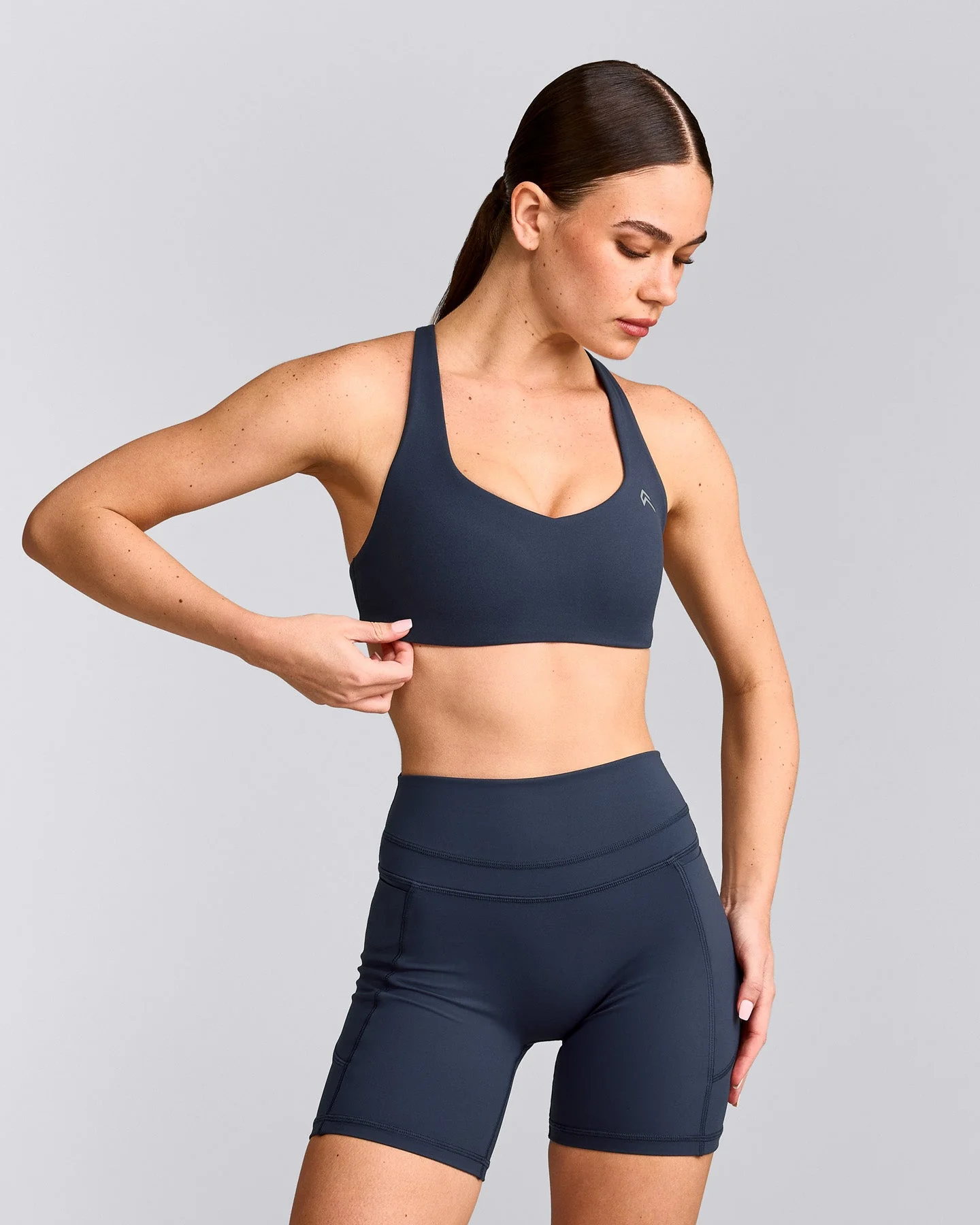 EasyLift™ Cross Back Sports Bra with Grey Logo | True Blue