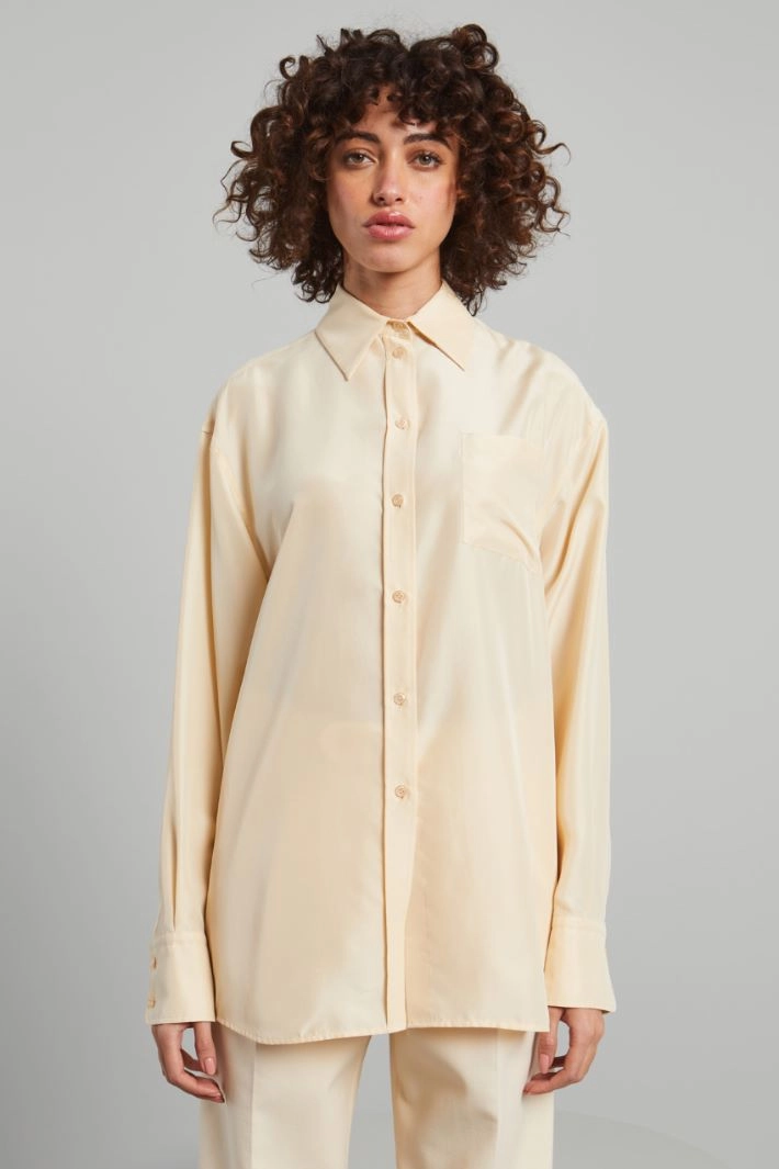Long shirt in washed silk - IVORY