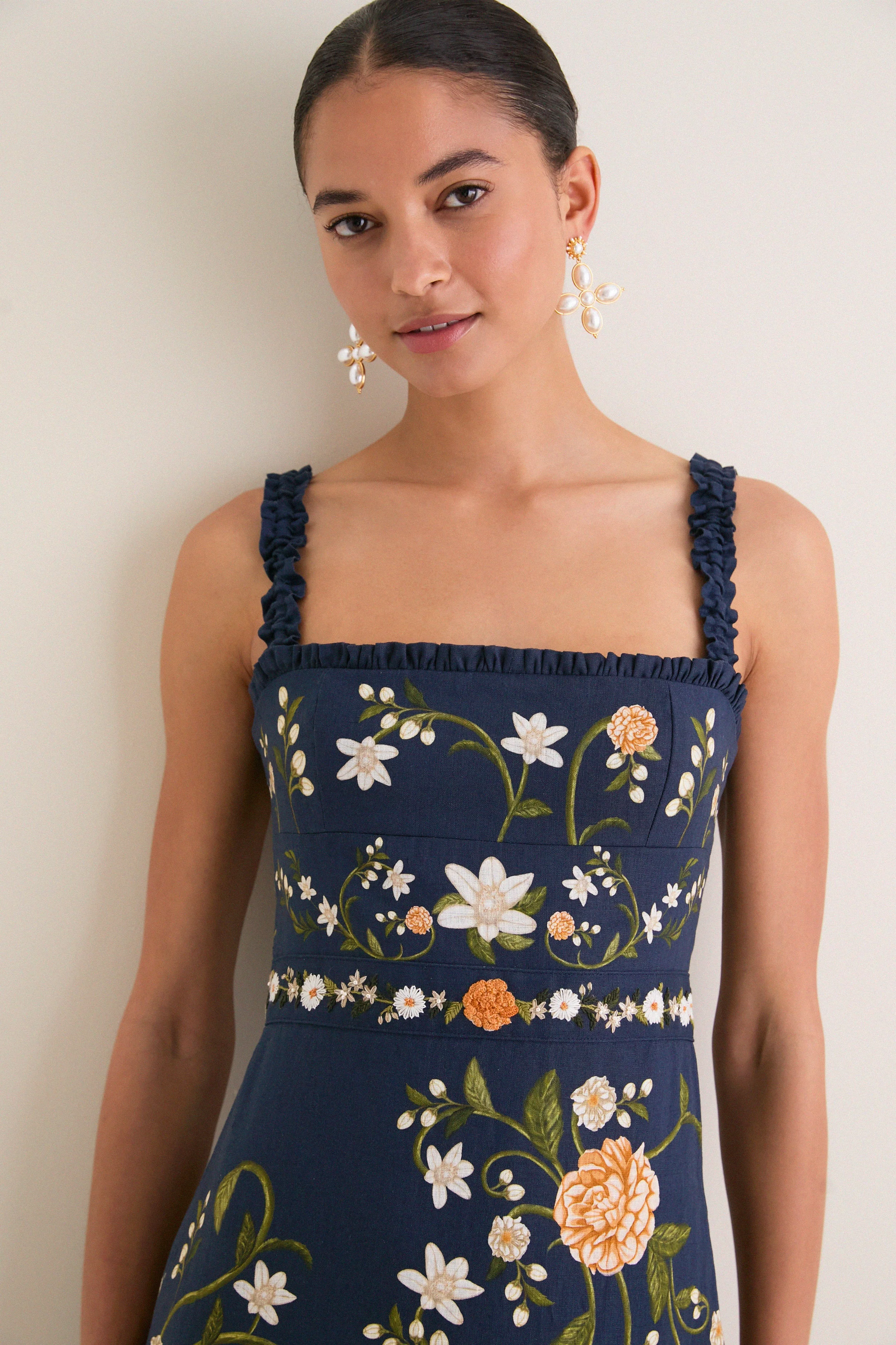 Valle Nispero Midi Dress
