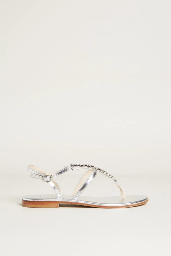 Laminated sandals with rhinestones - SILVER