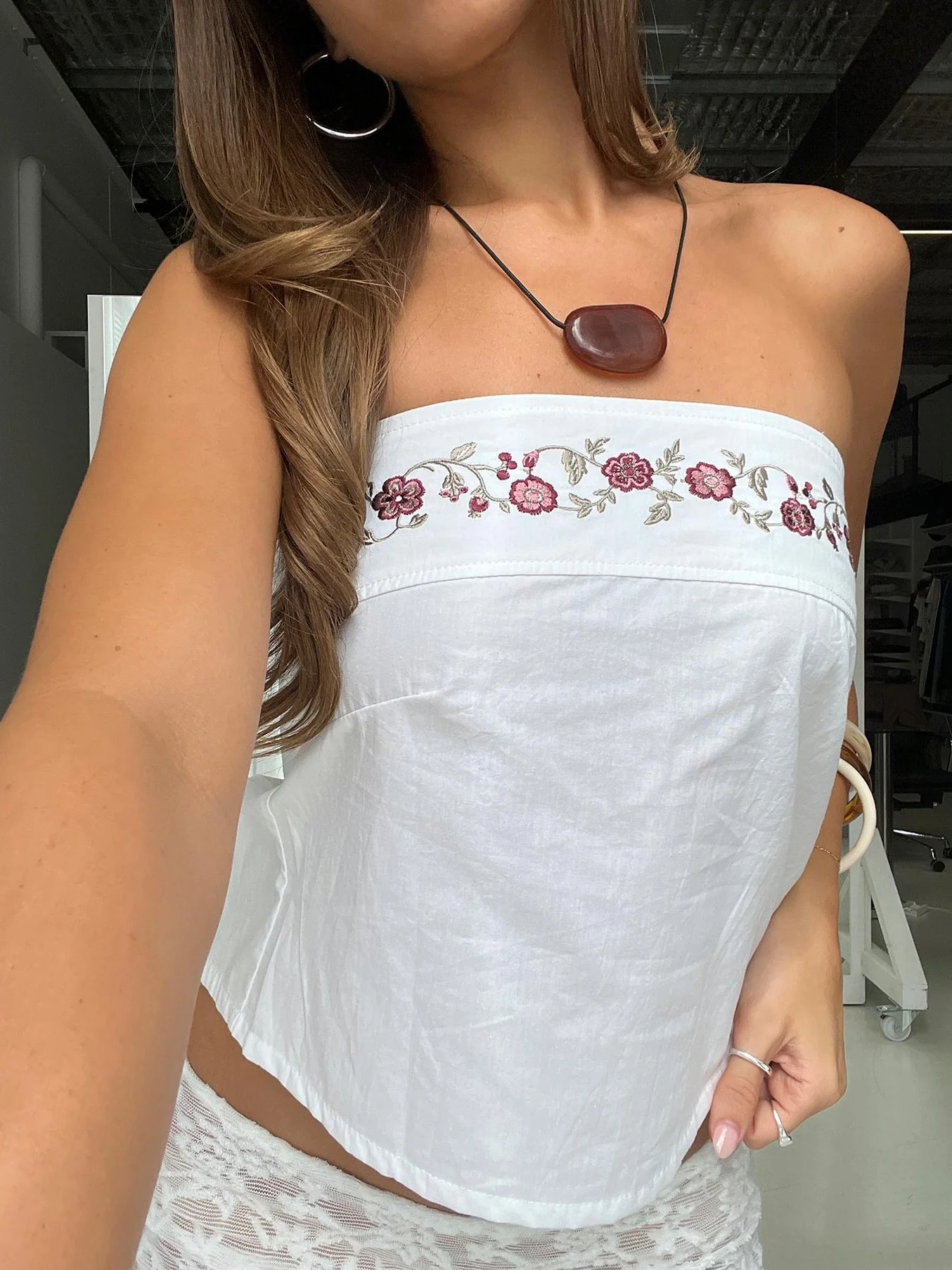 Ahera Floral Detail Strapless Top White