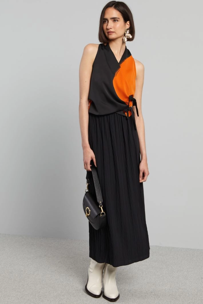 Halter neck top - ORANGE BLACK WHITE