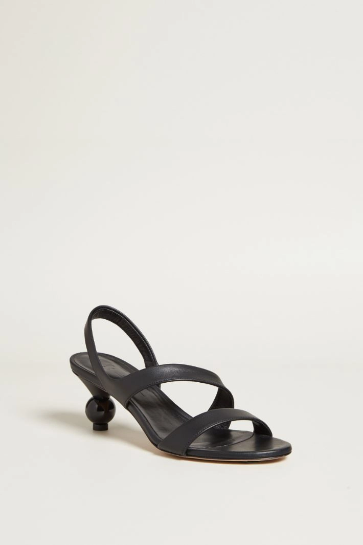 Sandals with sphere heels - BLACK