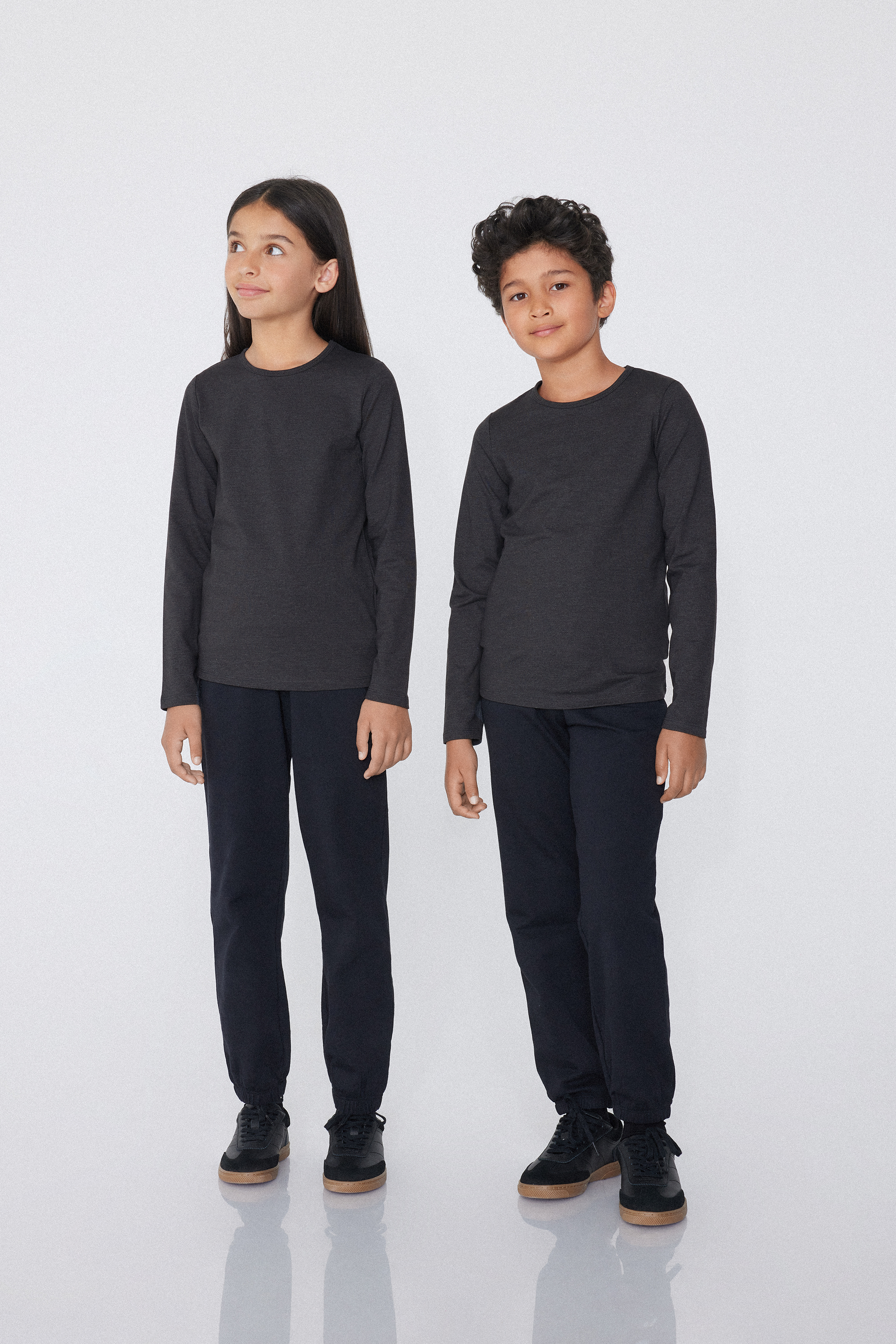 Kids’ Unisex Long-Sleeved Rounded Neck Thermal Cotton Top