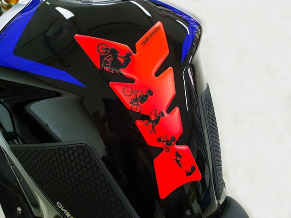 Protège réservoir A-Style Pad réservoir UniverselRef : AS00840A / 43010812