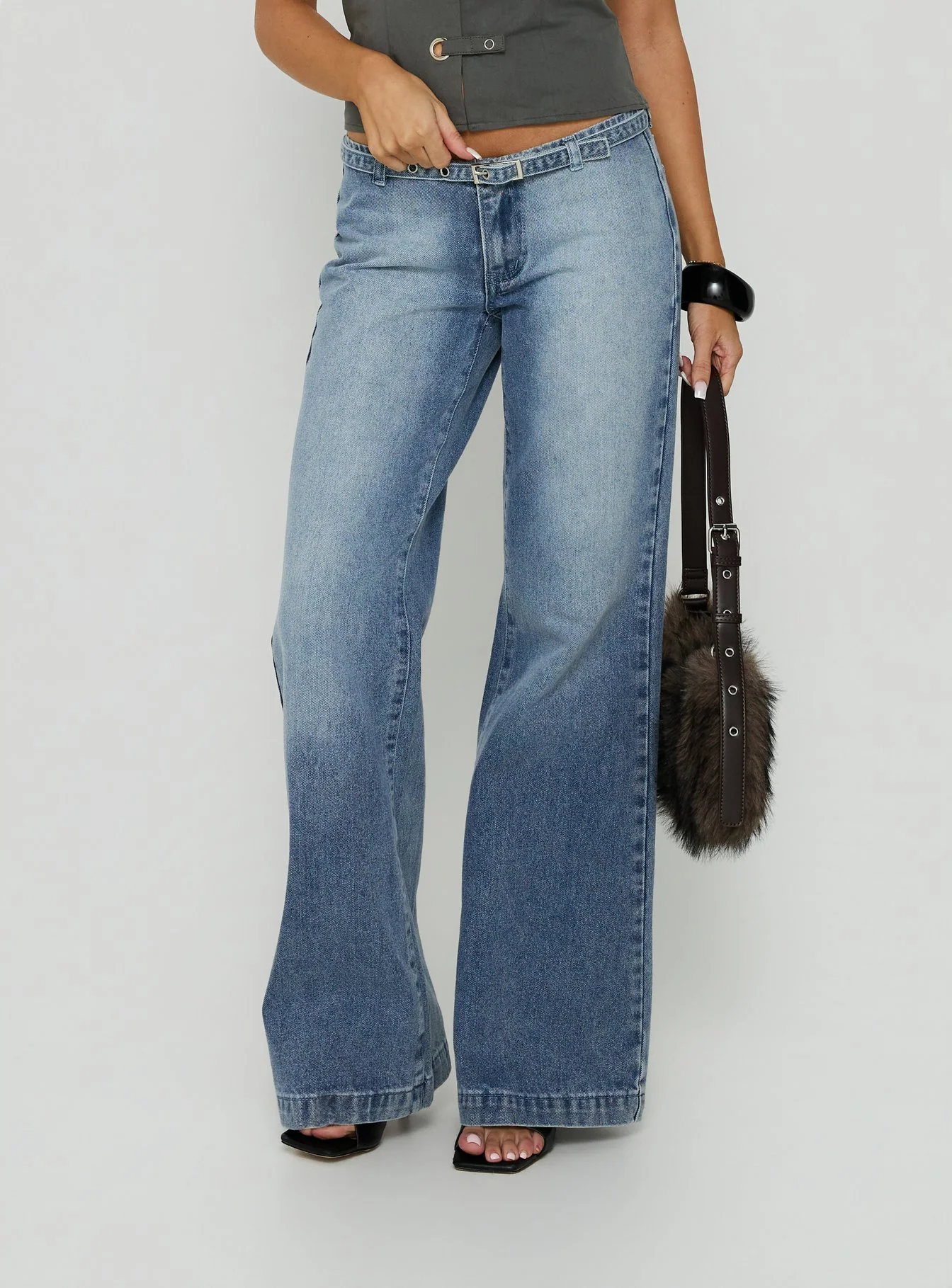 Nadiana Low Rise Belted Baggy Jeans Light Wash Blue