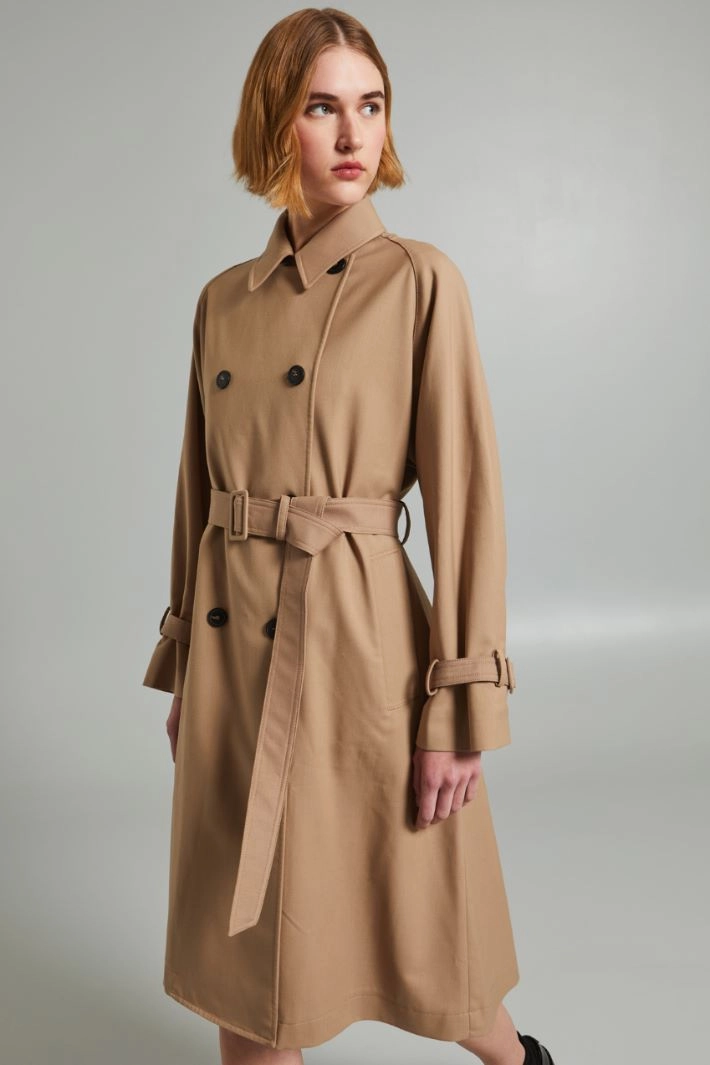 Water-resistant double-breasted trench coat - CAMEL
