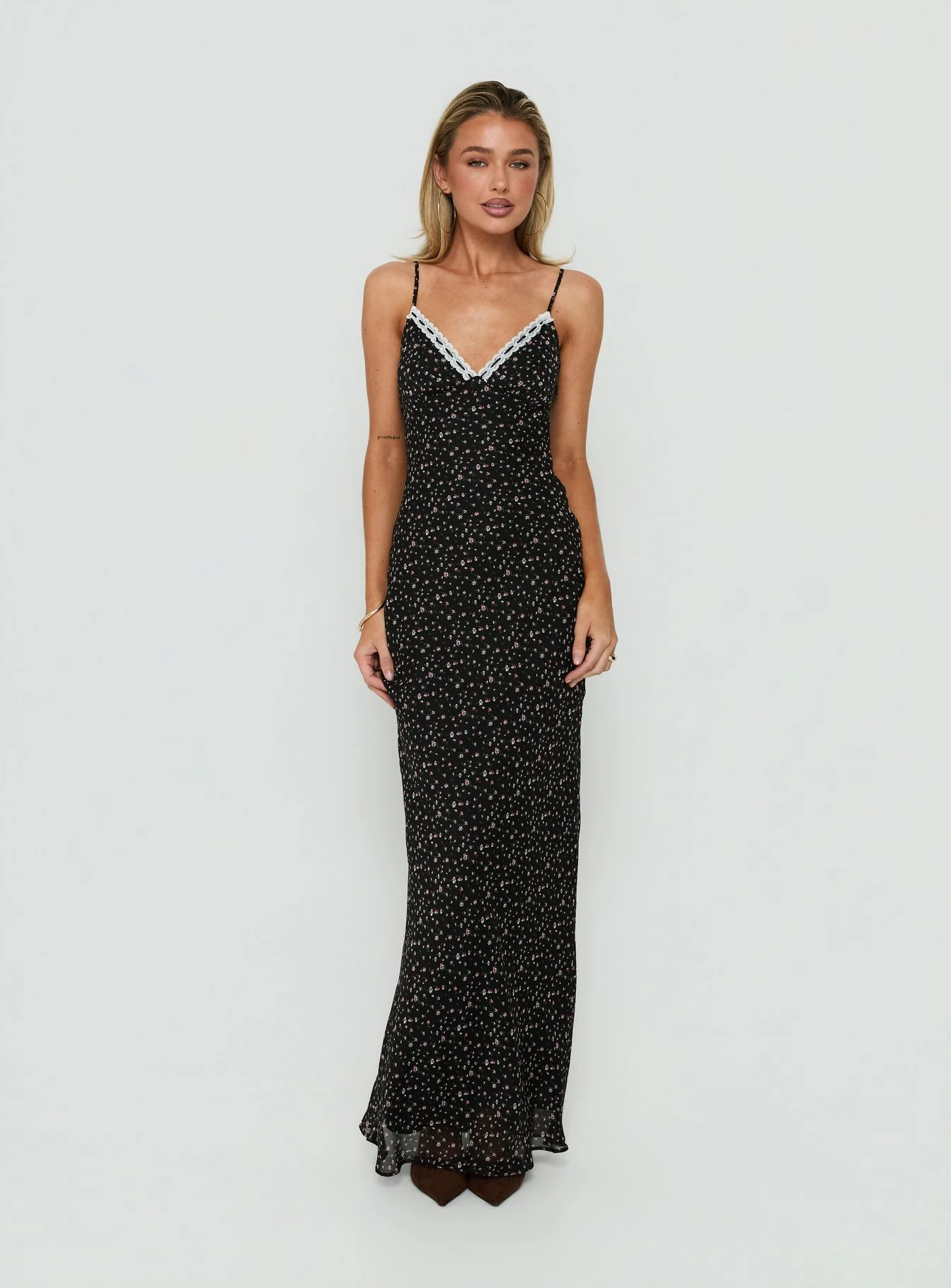Alasia Lace Trim V Neck Maxi Dress Black Floral
