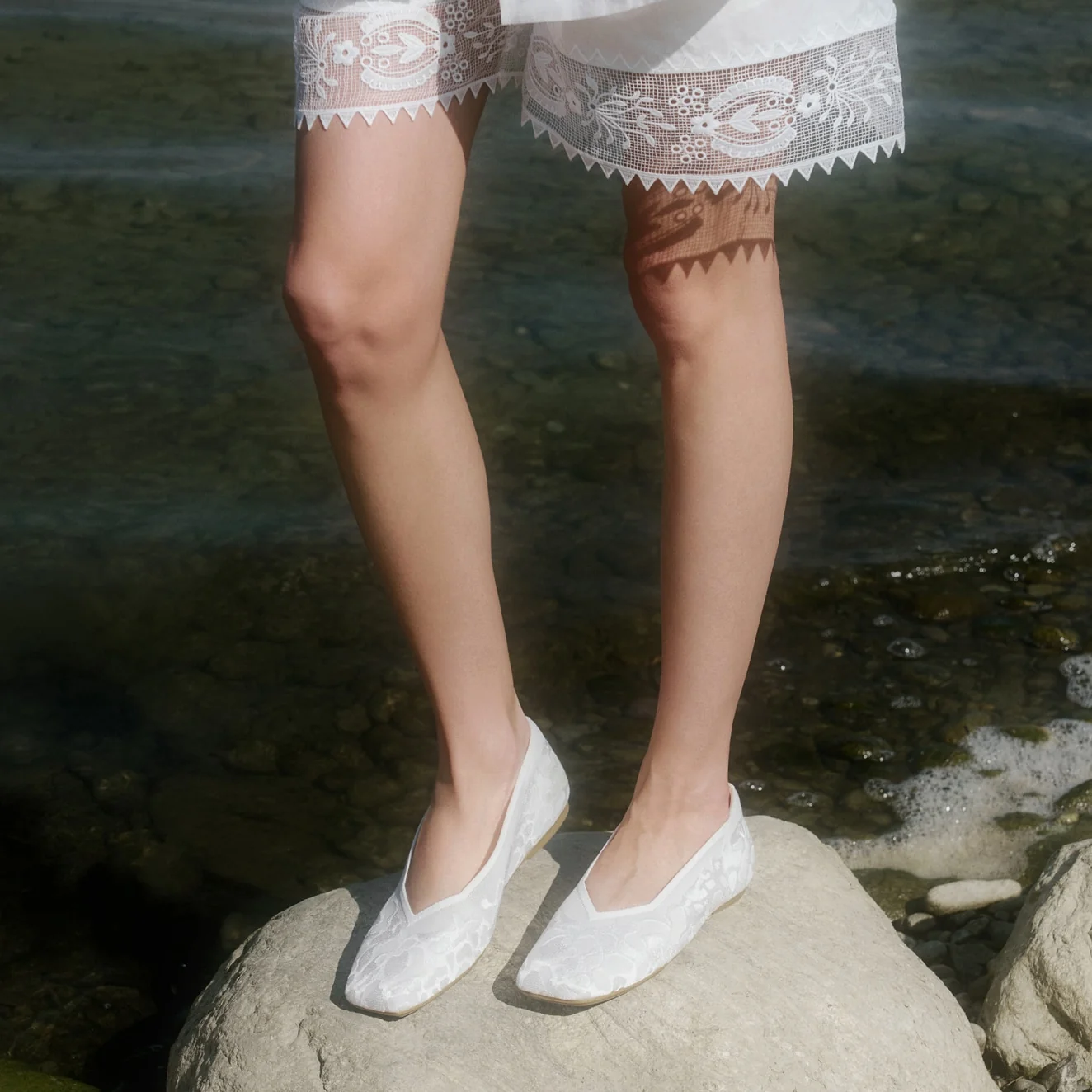 Square-Toe V-Cut Flats (Margot 3.0)