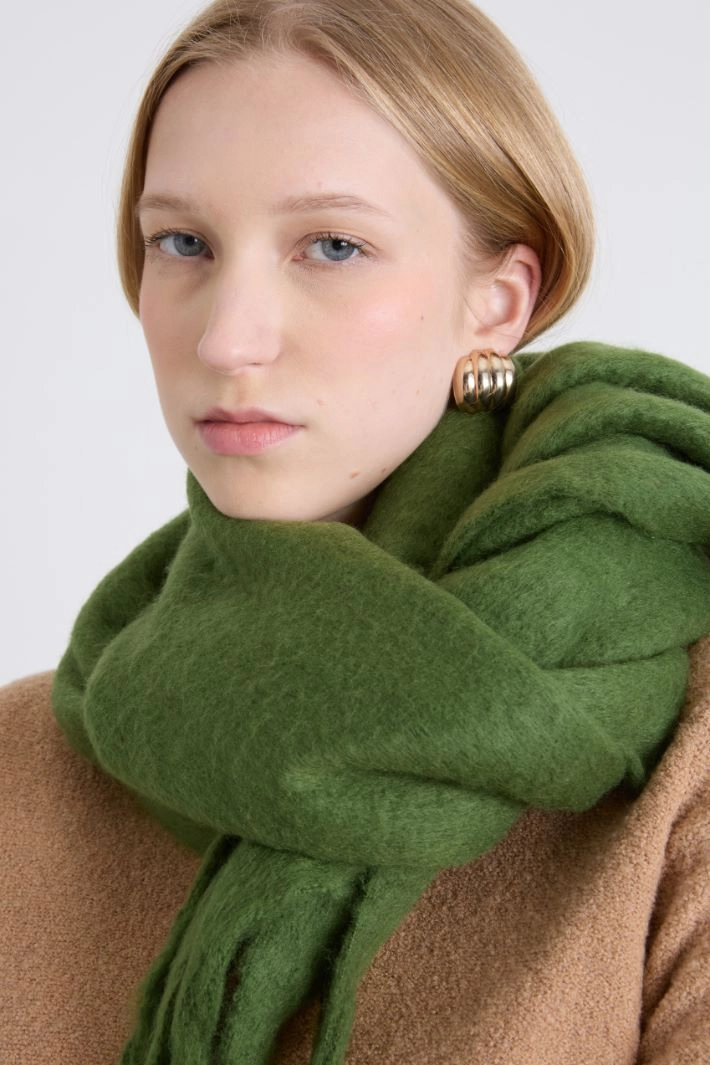 Fluffy scarf - GREEN