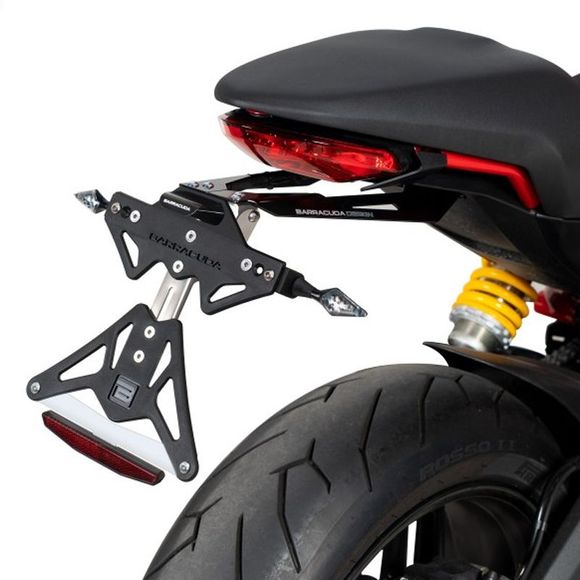 Support de plaque Barracuda Noir - NoirRef : BAR0305 / DN7104-19