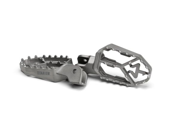 Akrapovic Footpegs 16202789Ref: SA00647A / 16202789