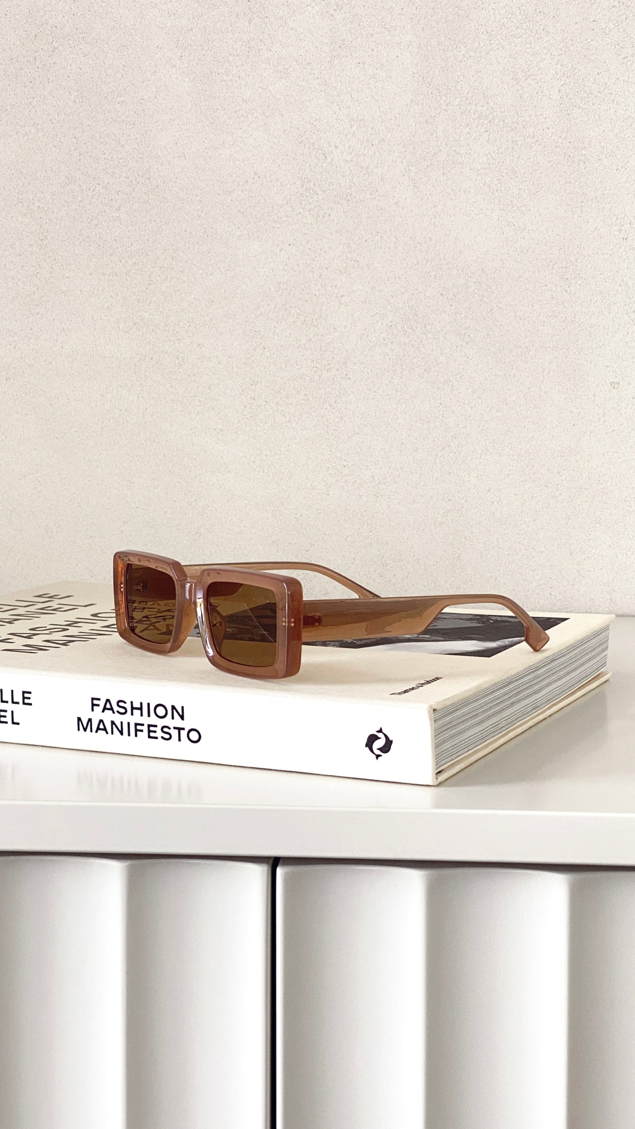 Danica Sunglasses - Latte