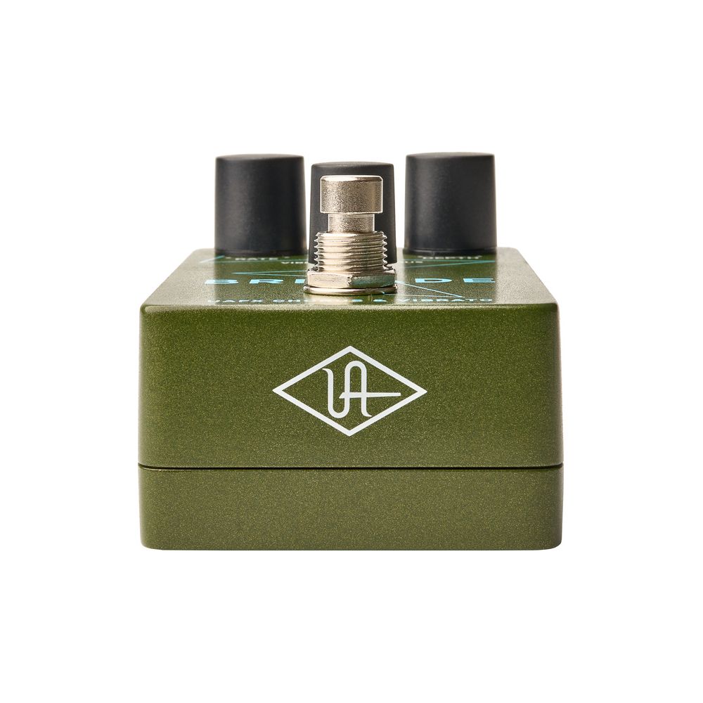 Universal Audio UAFX Brigade Chorus & Vibrato – Thomann Ireland