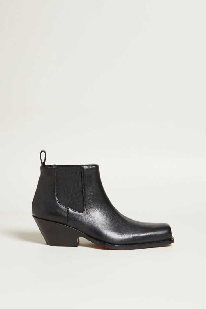 Texan style ankle boots - BLACK