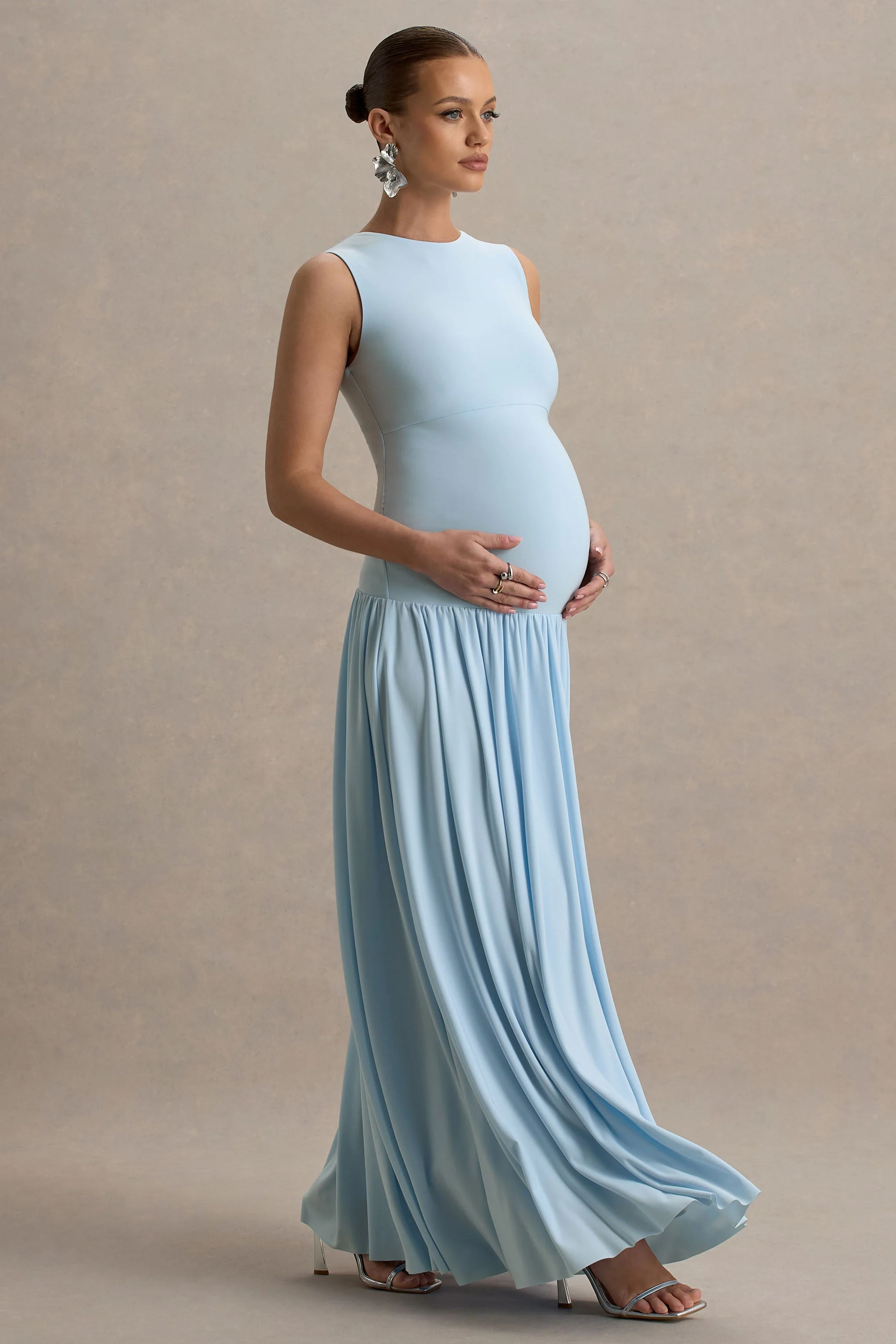 Outline | Powder Blue Crew-Neck Maternity Maxi Dress With Pleated Skirt