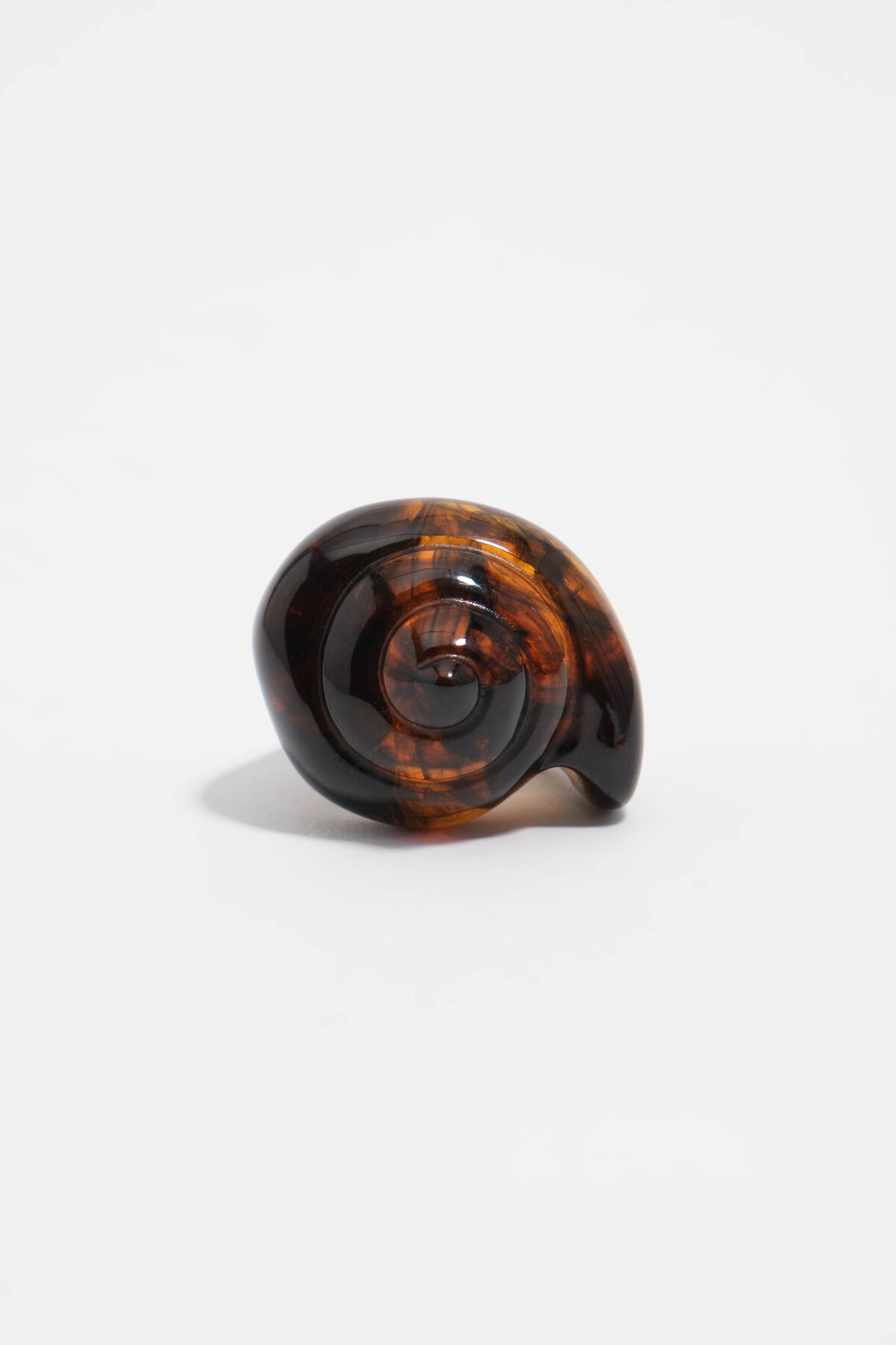 Amber resin seashell ring