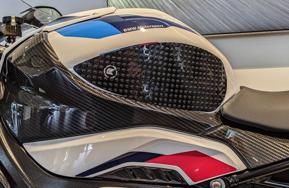 R&G Racing Eazi-Grip Evo Tank Grip Kit - BlackBMW 1000 M 1000 RR - 2021 - 2024Ref: Rgr01960A / 1129223001