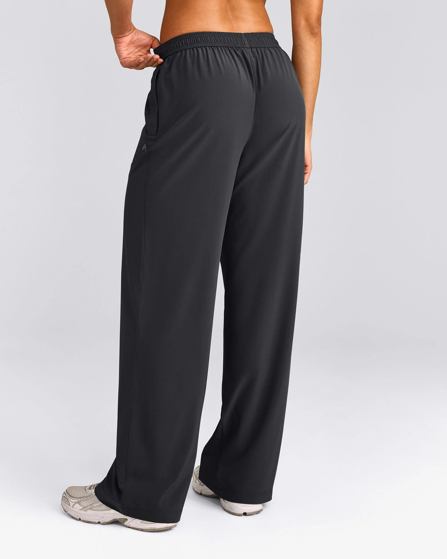 AirMove™ Straight Leg Pants with Reflective Logo | Coal