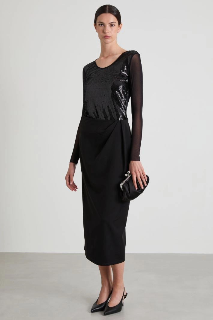 Sequin T-shirt - BLACK