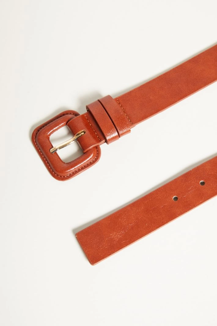 Belt with covered buckle - LEATHER