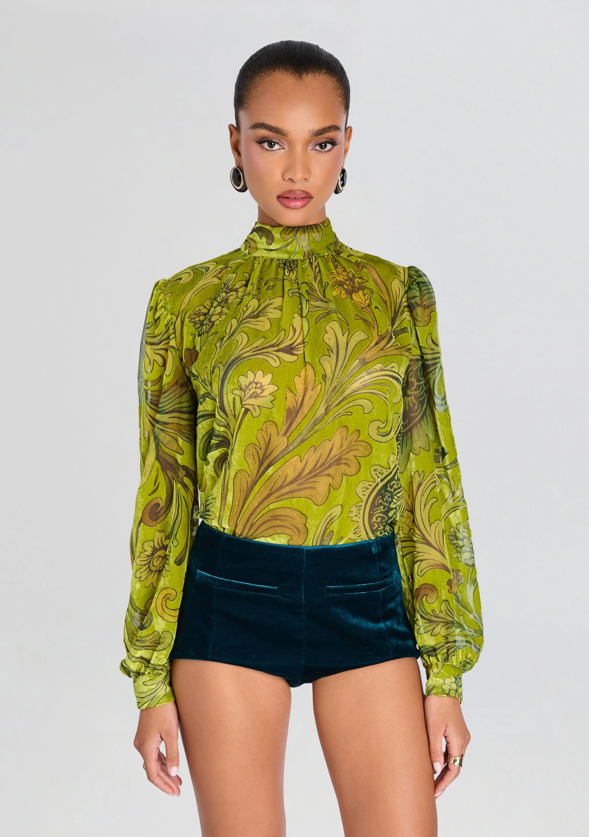 Aradea Velvet Top