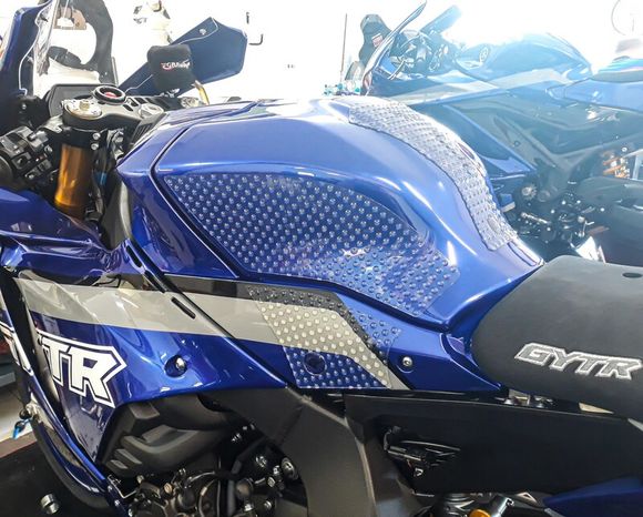 Grip de réservoir R&G Racing Kit Eazi-Grip Evo - noirRef : RGR02000A / 1129250001