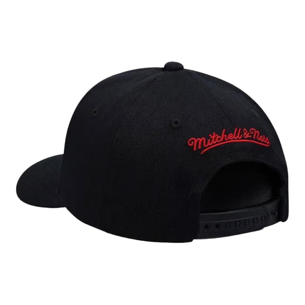 I Love This Game Classic Red Stretch-Snap NBA Cap Black