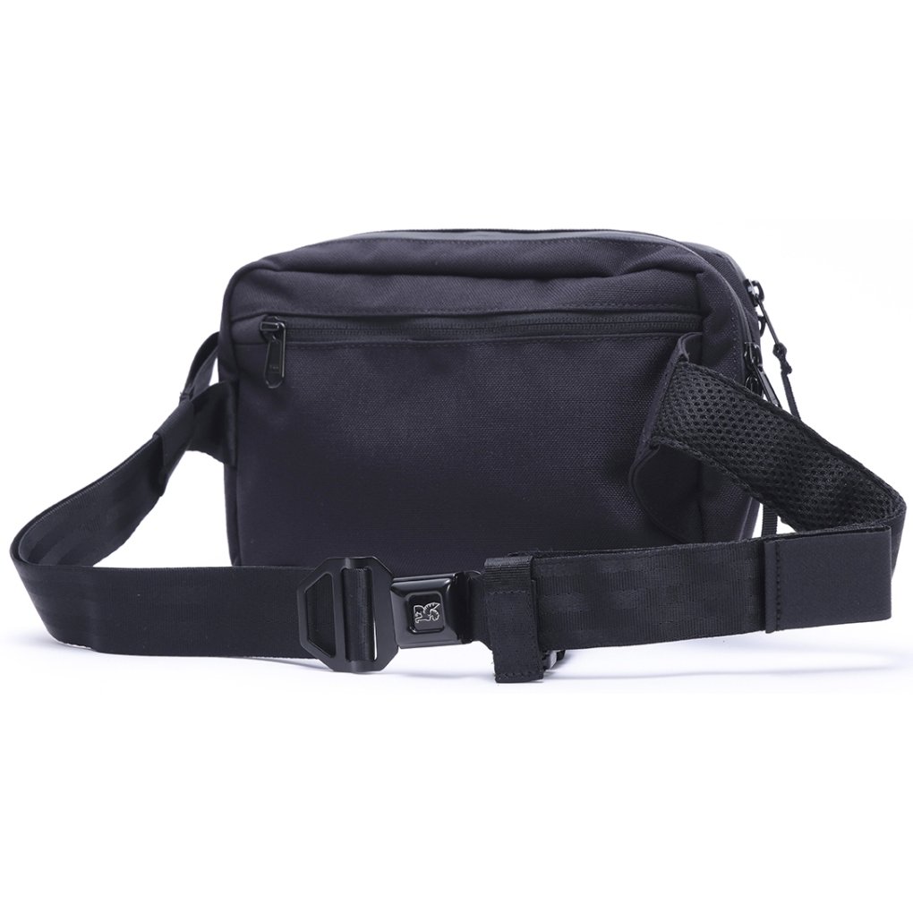 CHROME Barrage Sling Bag - 5L - Black X
