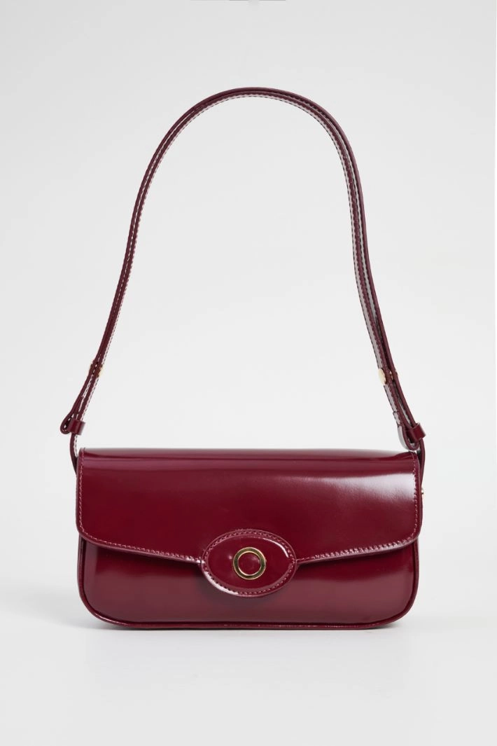 Shiny leather bag - BORDEAUX