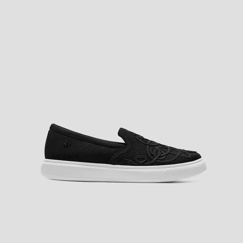 Classic Unisex Sneakers (V-Tune)