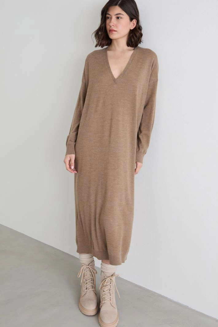 Cashmere yarn pullover dress - BEIGE