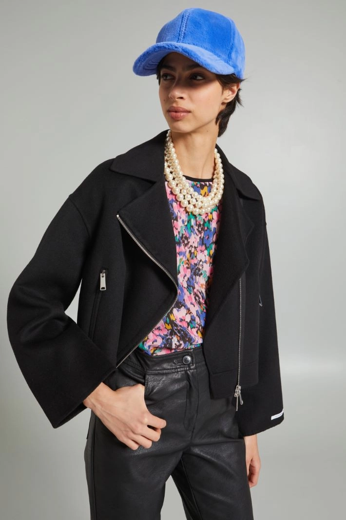 Baseball cap in soft and warm fabric - LIGHT BLUE