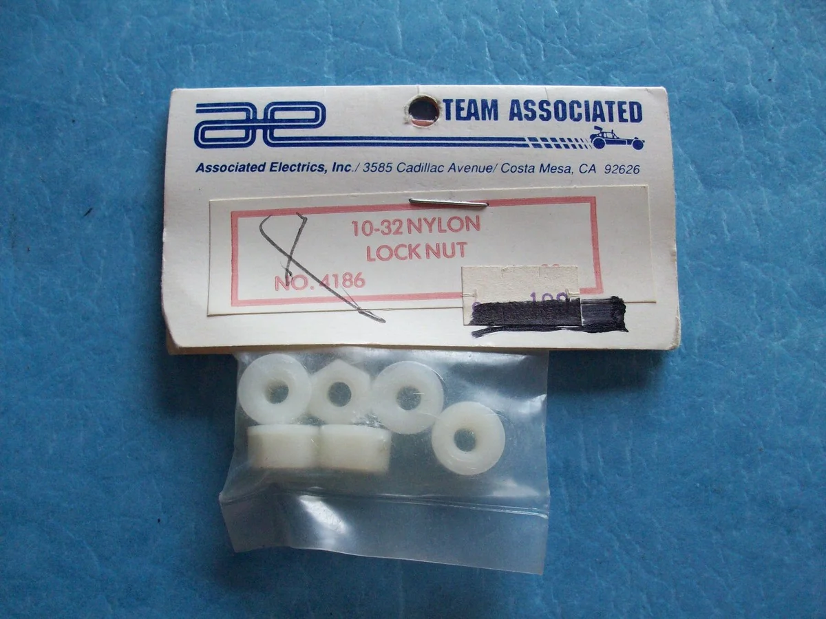 TEAM ASSOCIATED 10-32 NYL