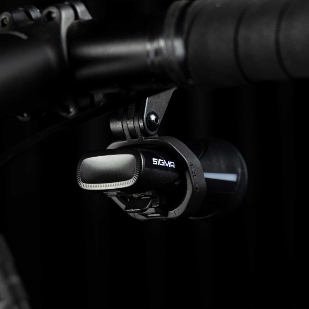 SIGMA AURA 100 Out-Front Mount GoPro