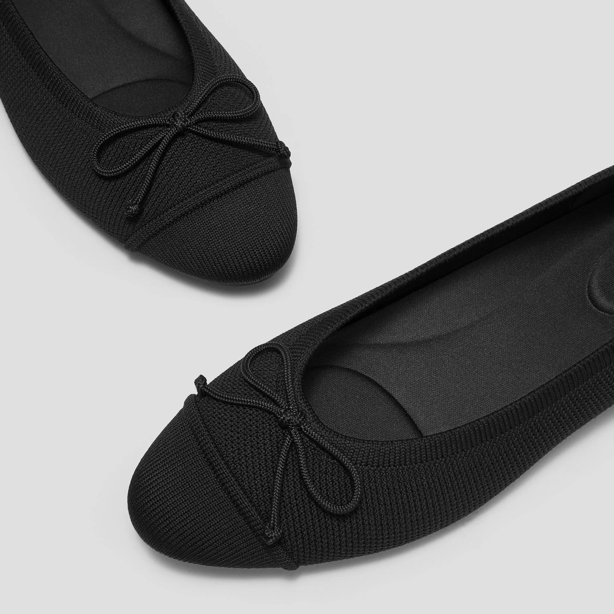 Almond-Toe Bow Flats (Tiana)